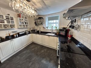 Photo 6- click for photo gallery